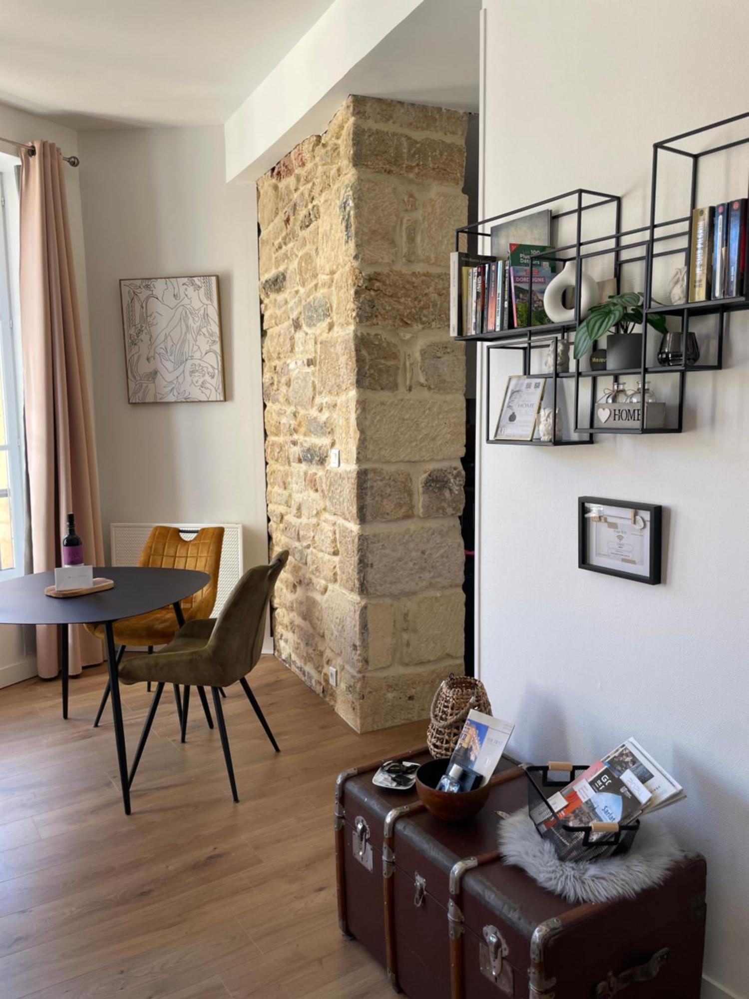 Au Coeur Du Centre Historique De Sarlat Apartment Exterior photo